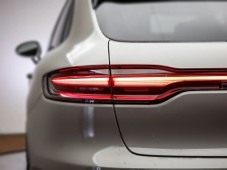 Porsche Macan T AWD 2026