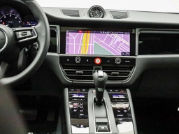 Porsche Macan T AWD 2026