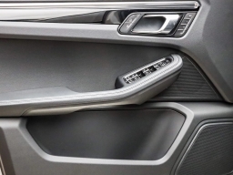 Porsche Macan T AWD 2026