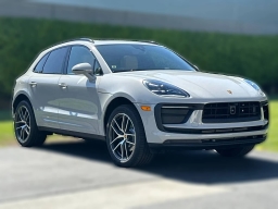 Porsche Macan T AWD 2026