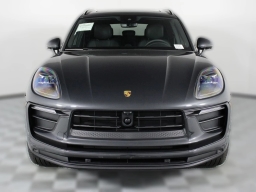 Porsche Macan T AWD 2026