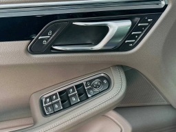 Porsche Macan T AWD 2026