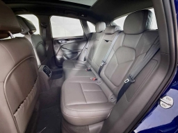 Porsche Macan T AWD 2026