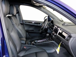 Porsche Macan T AWD 2026