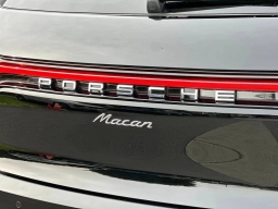 Porsche Macan T AWD 2026