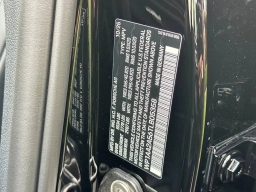 Porsche Macan T AWD 2026