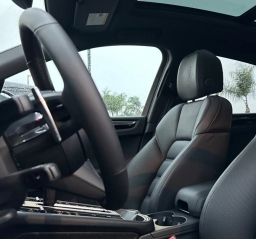 Porsche Macan T AWD 2026