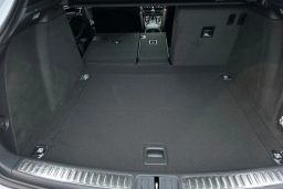 Porsche Macan T AWD 2026