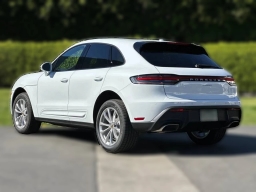 Porsche Macan T AWD 2026