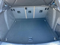 Porsche Macan T AWD 2026