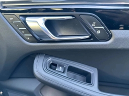 Porsche Macan T AWD 2026