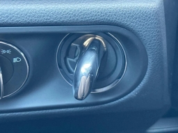 Porsche Macan T AWD 2026