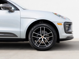 Porsche Macan T AWD 2026