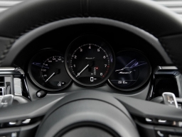 Porsche Macan T AWD 2026