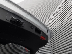 Porsche Macan T AWD 2026