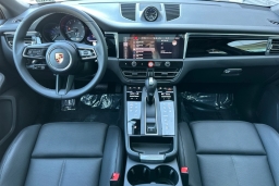 Porsche Macan T AWD 2026