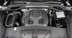 Porsche Macan T AWD 2026