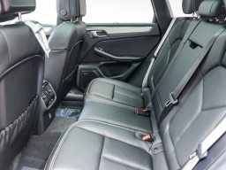 Porsche Macan T AWD 2026