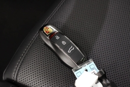 Porsche Macan T AWD 2026