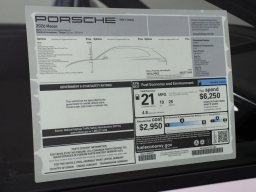 Porsche Macan T AWD 2026