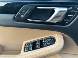 Porsche Macan T AWD 2026