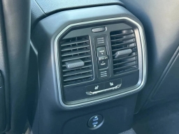 Porsche Macan T AWD 2026