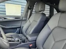 Porsche Macan T AWD 2026