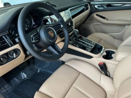 Porsche Macan T AWD 2026