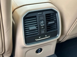 Porsche Macan T AWD 2026
