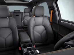 Porsche Macan T AWD 2026