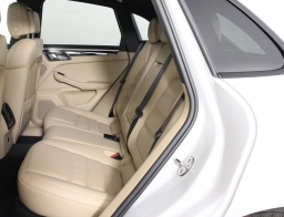 Porsche Macan T AWD 2026