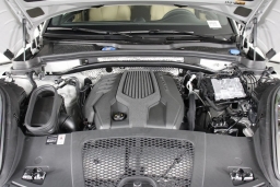 Porsche Macan T AWD 2026