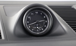 Porsche Macan T AWD 2026