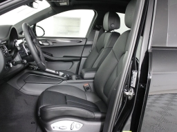 Porsche Macan T AWD 2026