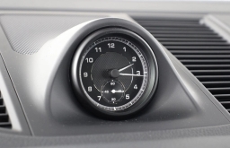 Porsche Macan T AWD 2026