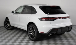 Porsche Macan T AWD 2026