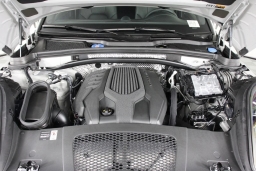 Porsche Macan T AWD 2026