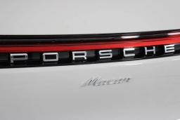 Porsche Macan T AWD 2026