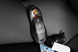 Porsche Macan T AWD 2026