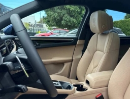 Porsche Macan T AWD 2026