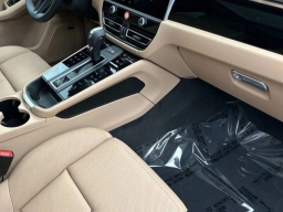 Porsche Macan T AWD 2026