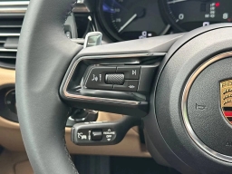 Porsche Macan T AWD 2026