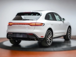 Porsche Macan T AWD 2026