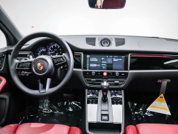 Porsche Macan T AWD 2026