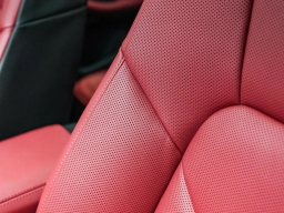 Porsche Macan T AWD 2026