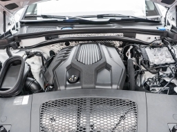 Porsche Macan T AWD 2026