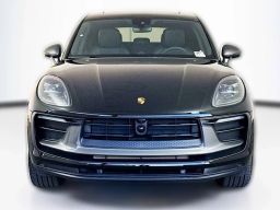 Porsche Macan T AWD 2025