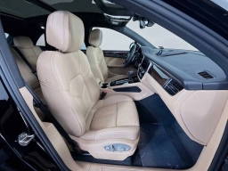 Porsche Macan T AWD 2026