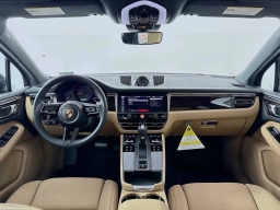 Porsche Macan T AWD 2026