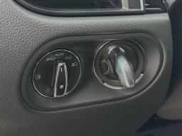 Porsche Macan T AWD 2026